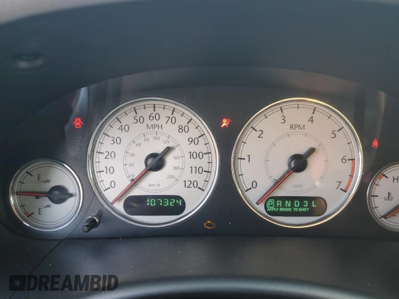 2006 Chrysler Town & Country LWB Limited with VIN 2A8GP64L96R797924, listed as a Copart auction lot 70880904 with 107,324 mi miles and Salvage Title. Bid and sale history available at carsss.com. Image 9.