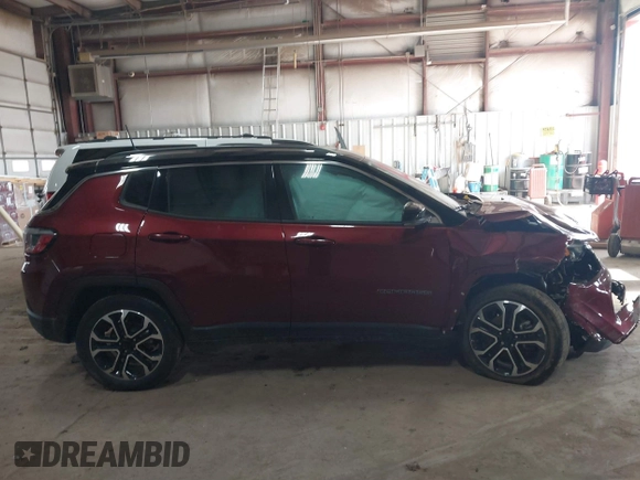 2022 Jeep Compass High Altitude with VIN 3C4NJDCB6NT107779, listed as a IAAI auction lot 41343659 with 32,612 mi miles and . Bid and sale history available at DreamBid. Image 13.
