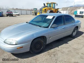 1997 Chevrolet Lumina with VIN 2G1WL52M5V9216883, listed as a IAAI auction lot 41797511 with 231,779 mi miles. Bid and sale history available at carsss.com. Image 2.