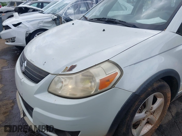 2007 Suzuki SX4 with VIN JS2YB413975105927, listed as a IAAI auction lot 42136696 with 232,480 mi miles. Bid and sale history available at carsss.com. Image 13.