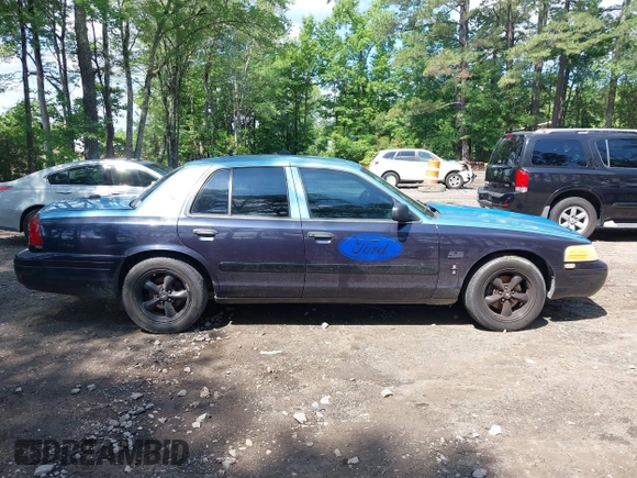 2008 Ford Police Interceptor with VIN 2FAHP71V38X153265, listed as a IAAI auction lot 42446709 with 190,076 mi miles and . Bid and sale history available at DreamBid. Image 13.