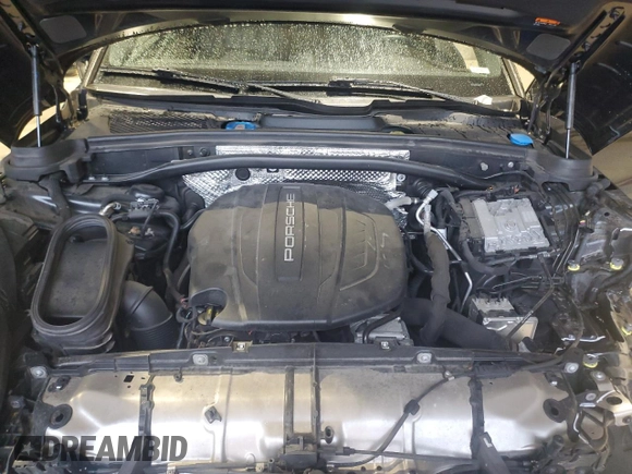 2021 Porsche Macan with VIN WP1AA2A50MLB04711, listed as a Copart auction lot 47349055 with 34,539 mi miles and Salvage Title. Bid and sale history available at DreamBid. Image 12.