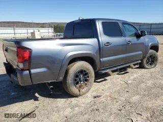 2022 Toyota Tacoma 4WD SR with VIN 3TMCZ5AN1NM495405, listed as a Copart auction lot 49080125 with 32,192 mi miles and Salvage Title. Bid and sale history available at carsss.com. Image 3.