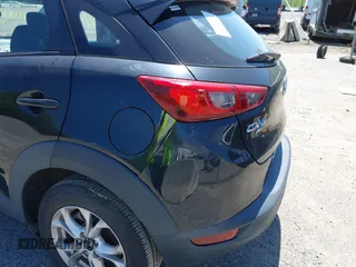 2018 Mazda CX-3 Sport z VIN JM1DKFB73J0314686, wystawiony jako IAAI lot #42132723 z przebiegiem Nie podano mil oraz . Historia ofert i sprzedaży dostępna na DreamBid. Obrazek 6.