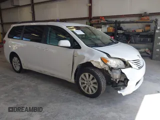 2017 Toyota Sienna LE with VIN 5TDJZ3DC4HS180642, listed as a IAAI auction lot 42517719 with 197,983 mi miles and . Bid and sale history available at DreamBid. Image 1.