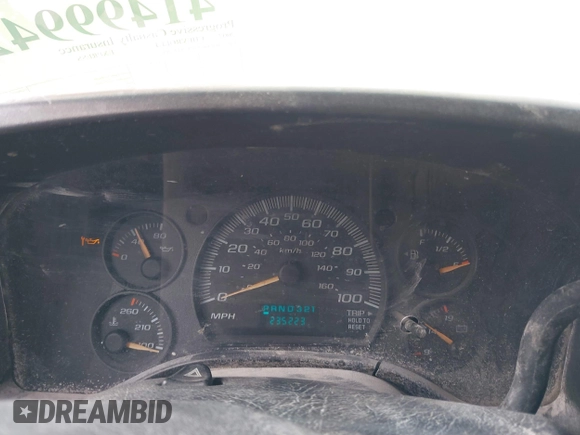 2007 Chevrolet Express Cargo Van with VIN 1GCGG25VX71142791, listed as a IAAI auction lot 41499942 with 235,223 mi miles. Bid and sale history available at carsss.com. Image 7.