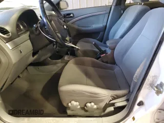 2005 Suzuki Forenza z VIN KL5JJ86Z95K090286, wystawiony jako Copart lot #41743805 z przebiegiem Nie podano mil oraz Szkody całkowita. Historia ofert i sprzedaży dostępna na DreamBid. Obrazek 7.