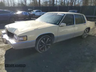 1990 Cadillac DeVille z VIN 1G6CD5333L4256377, wystawiony jako Copart lot #42613635 z przebiegiem 136 754 mil mil oraz Szkoda całkowita • Salvage title. Historia ofert i sprzedaży dostępna na DreamBid. Obrazek 1.