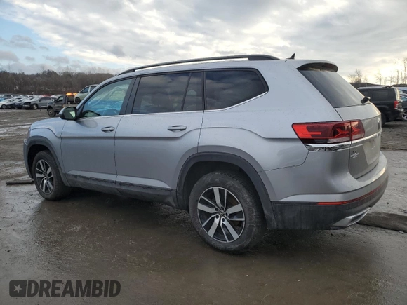 2021 Volkswagen Atlas SE z VIN 1V2LP2CAXMC513803, wystawiony jako Copart lot #46808555 z przebiegiem 99 909 mil mil oraz Szkody całkowita. Historia ofert i sprzedaży dostępna na DreamBid. Obrazek 2.