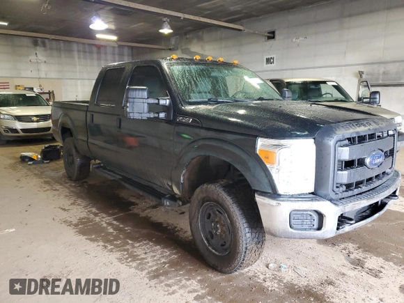 2015 Ford F-250 Lariat z VIN 1FT7W2B68FEB84934, wystawiony jako Copart lot #57638125 z przebiegiem 140 413 mil mil oraz Czysty tytuł • Clean title. Historia ofert i sprzedaży dostępna na DreamBid. Obrazek 4.
