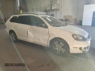 2010 Volkswagen Jetta SportWagen TDI with VIN 3VWTL7AJ8AM607151, listed as a Copart auction lot 71553754 with 173,811 mi miles and Salvage Title. Bid and sale history available at carsss.com. Image 4.