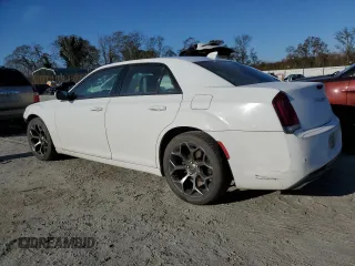 2016 Chrysler 300 S with VIN 2C3CCABG1GH229852, listed as a Copart auction lot 82442774 with 131,482 mi miles and Salvage Title. Bid and sale history available at DreamBid. Image 2.