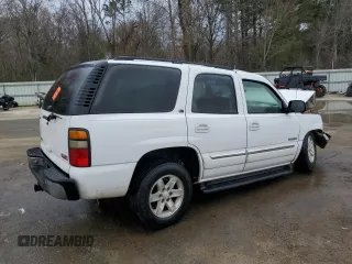2006 GMC Yukon SLE with VIN 1GKEC13T06R110256, listed as a Copart auction lot 43820685 with Not Provided miles and Salvage Title. Bid and sale history available at DreamBid. Image 3.