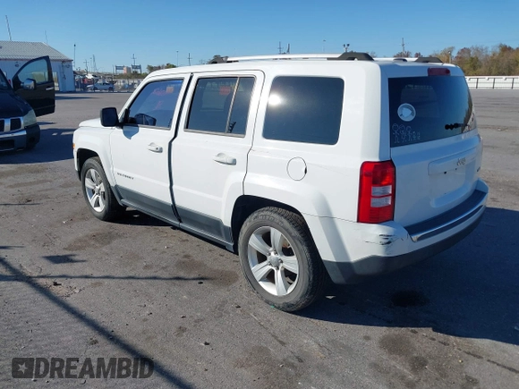2012 Jeep Patriot Limited z VIN 1C4NJPCB8CD553758, wystawiony jako IAAI lot #41262329 z przebiegiem 121 688 mil mil oraz . Historia ofert i sprzedaży dostępna na DreamBid. Obrazek 3.