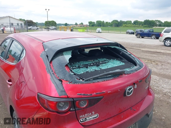 2020 Mazda 3 with VIN JM1BPALM0L1153596, listed as a IAAI auction lot 42369974 with 114,397 mi miles and . Bid and sale history available at DreamBid. Image 6.