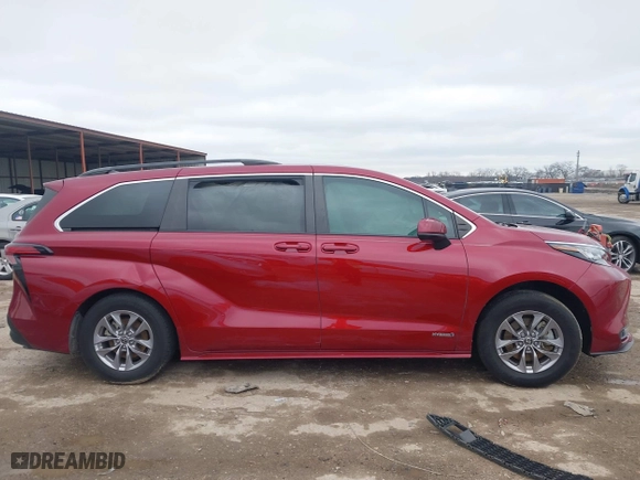 2021 Toyota Sienna LE with VIN 5TDKRKEC5MS025881, listed as a IAAI auction lot 41565581 with 1 mi miles. Bid and sale history available at carsss.com. Image 13.