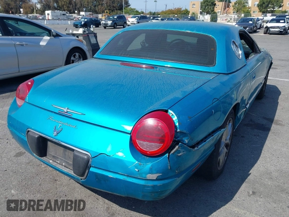 2004 Ford Thunderbird Deluxe with VIN 1FAHP60A14Y106321, listed as a IAAI auction lot 42086505 with Not Provided miles. Bid and sale history available at carsss.com. Image 4.