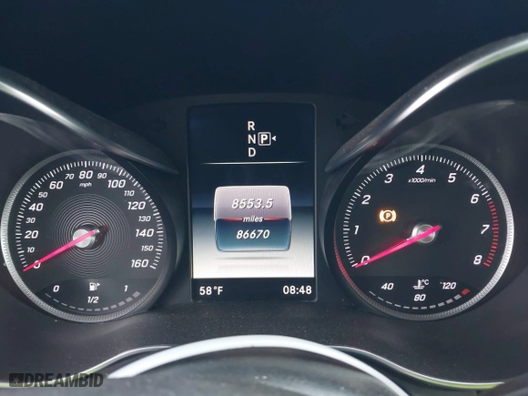 2015 Mercedes-Benz C-Class C 300 with VIN 55SWF4JB2FU055641, listed as a IAAI auction lot 41756262 with 86,670 mi miles. Bid and sale history available at carsss.com. Image 7.