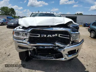 2024 Ram 2500 Tradesman with VIN 3C6UR4HJ0RG353172, listed as a Copart auction lot 62077625 with 17,658 mi miles and Salvage title. Bid and sale history available at DreamBid. Image 5.