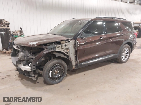 2020 Ford Explorer XLT with VIN 1FMSK8DHXLGA27909, listed as a IAAI auction lot 40822423 with 90,458 mi miles. Bid and sale history available at carsss.com. Image 17.