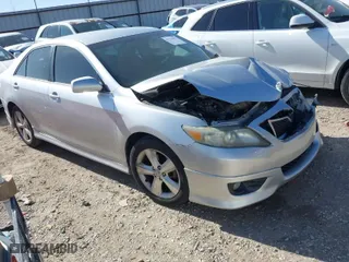 2011 Toyota Camry LE with VIN 4T1BF3EK3BU742628, listed as a IAAI auction lot 41724697 with 193,726 mi miles. Bid and sale history available at carsss.com. Image 1.
