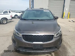 2017 Kia Sedona LX with VIN KNDMB5C16H6281288, listed as a Copart auction lot 72551224 with 110,411 mi miles and Clean Title. Bid and sale history available at carsss.com. Image 5.
