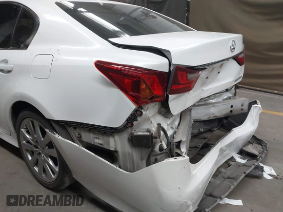 2014 Lexus GS 350 with VIN JTHBE1BL1E5031497, listed as a IAAI auction lot 41991354 with 124,312 mi miles. Bid and sale history available at carsss.com. Image 6.