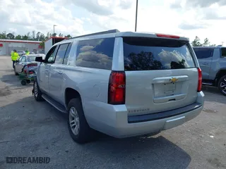 2018 Chevrolet Suburban LT with VIN 1GNSCHKC7JR162024, listed as a IAAI auction lot 41924750 with 112,640 mi miles. Bid and sale history available at carsss.com. Image 12.
