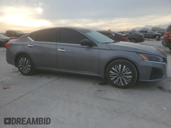 2024 Nissan Altima 2.5 SV with VIN 1N4BL4DV0RN316758, listed as a Copart auction lot 50430025 with 19,062 mi miles and Salvage Title. Bid and sale history available at carsss.com. Image 4.