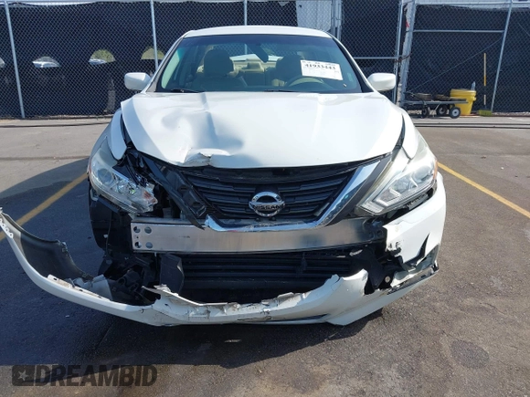 2016 Nissan Altima 2.5 S with VIN 1N4AL3AP8GN351217, listed as a IAAI auction lot 41933443 with 100,523 mi miles. Bid and sale history available at carsss.com. Image 6.