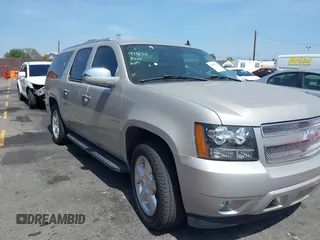 2007 Chevrolet Suburban LT с VIN 3GNFC16017G185557, выставлен на аукционе IAAI как лот 42487931 с пробегом 103 775 миль миль и . История ставок и продаж доступна на DreamBid. Изображение 1.