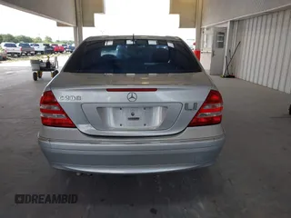 2006 Mercedes-Benz C 280 Luxury with VIN WDBRF54H76A881929, listed as a IAAI auction lot 42669024 with 185,384 mi miles and . Bid and sale history available at DreamBid. Image 16.