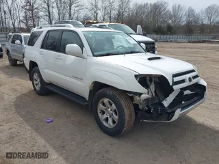 2005 Toyota 4Runner SR5 with VIN JTEBU14R850061191, listed as a IAAI auction lot 41740477 with 317,448 mi miles. Bid and sale history available at carsss.com. Image 1.