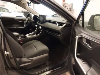 2022 Toyota RAV4 XLE with VIN 2T3P1RFV3NC259542, listed as a IAAI auction lot 42372093 with 42,896 mi miles and . Bid and sale history available at DreamBid. Image 5.