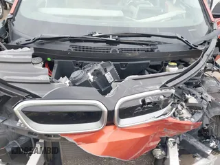 2015 BMW i3 with VIN WBY1Z4C53FV505033, listed as a IAAI auction lot 41464532 with 1 mi miles. Bid and sale history available at carsss.com. Image 10.