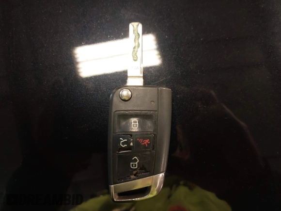2019 Volkswagen GTI S с VIN 3VW5T7AU0KM025789, выставлен на аукционе IAAI как лот 41214585 с пробегом 71 624 миль миль и . История ставок и продаж доступна на DreamBid. Изображение 11.