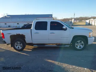 2009 Chevrolet Silverado 1500 LTZ with VIN 3GCEK33349G164495, listed as a IAAI auction lot 41311466 with 154,845 mi miles. Bid and sale history available at carsss.com. Image 13.