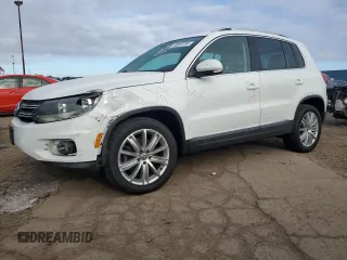 2015 Volkswagen Tiguan R-Line with VIN WVGAV7AX2FW597776, listed as a Copart auction lot 83046184 with 101,720 mi miles and Salvage Title. Bid and sale history available at DreamBid. Image 1.