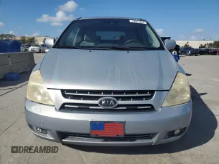 2006 Kia Sedona LX with VIN KNDMB233866024341, listed as a Copart auction lot 79071364 with 132,924 mi miles and Salvage Title. Bid and sale history available at carsss.com. Image 5.