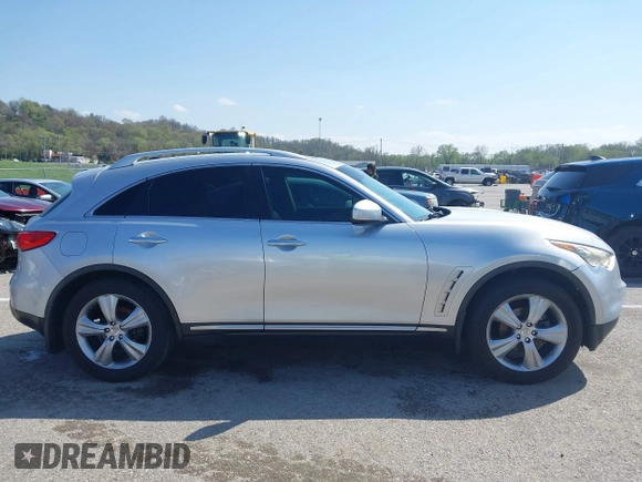2009 Infiniti FX with VIN JNRAS18W39M151949, listed as a IAAI auction lot 41949315 with 179,276 mi miles. Bid and sale history available at carsss.com. Image 12.