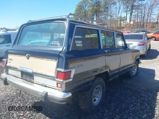 1983 Jeep Grand Wagoneer с VIN 1JCNJ15N5DT008983, выставлен на аукционе IAAI как лот 41864990 с пробегом 104 187 миль миль и . История ставок и продаж доступна на DreamBid. Изображение 4.