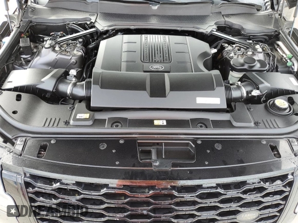 2018 Land Rover Range Rover z VIN SALGS5RE9JA383817, wystawiony jako Copart lot #42582115 z przebiegiem 55 601 mil mil oraz Szkoda całkowita • Salvage title. Historia ofert i sprzedaży dostępna na DreamBid. Obrazek 12.