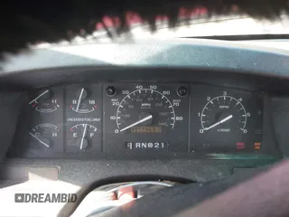 1992 Ford F-150 with VIN 1FTDF15N8NKA81612, listed as a IAAI auction lot 42150832 with 197,745 mi miles and . Bid and sale history available at DreamBid. Image 7.