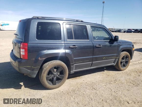 2014 Jeep Patriot Altitude with VIN 1C4NJPBA7ED674454, listed as a Copart auction lot 49783185 with 157,558 mi miles and Salvage Title. Bid and sale history available at DreamBid. Image 3.