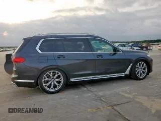 2019 BMW X7 xDrive40i z VIN 5UXCW2C56KL086445, wystawiony jako Copart lot #54493325 z przebiegiem 93 128 mil mil oraz Tytuł czysty. Historia ofert i sprzedaży dostępna na DreamBid. Obrazek 3.
