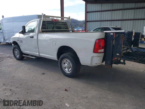 2016 Ram 2500 Tradesman with VIN 3C6LR4AT4GG390584, listed as a IAAI auction lot 41810026 with 126,558 mi miles. Bid and sale history available at carsss.com. Image 3.