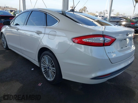 2013 Ford Fusion SE Hybrid z VIN 3FA6P0LU1DR310075, wystawiony jako IAAI lot #42085556 z przebiegiem Nie podano mil oraz . Historia ofert i sprzedaży dostępna na DreamBid. Obrazek 3.