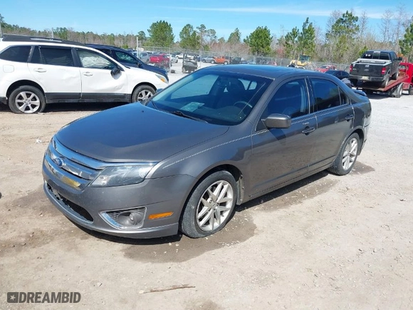 2011 Ford Fusion SEL with VIN 3FAHP0JA1BR207320, listed as a IAAI auction lot 41743913 with 195,611 mi miles. Bid and sale history available at carsss.com. Image 2.