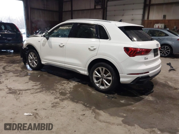 2021 Audi Q3 S line Premium with VIN WA1DECF36M1021600, listed as a IAAI auction lot 41081075 with 40,860 mi miles and . Bid and sale history available at DreamBid. Image 3.