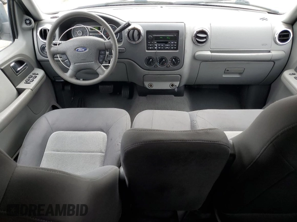 2005 Ford Expedition XLS with VIN 1FMPU13545LA69436, listed as a Copart auction lot 53559915 with 144,841 mi miles and Salvage Title. Bid and sale history available at carsss.com. Image 8.